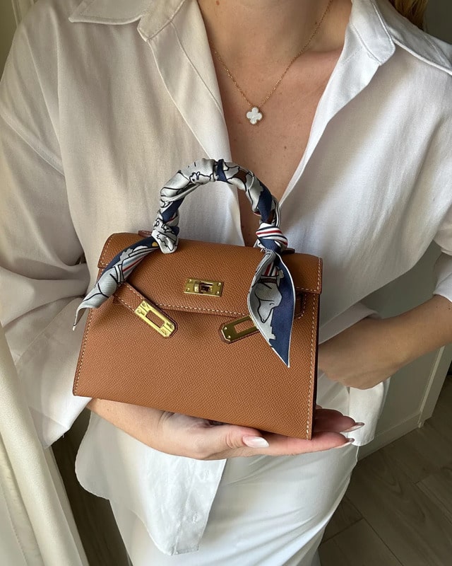 6_5bb8091d-9673-478b-a90e-4c58383e3653-min