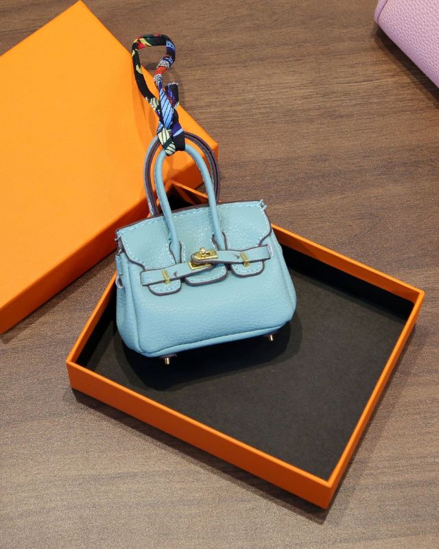 Le Mini Charm