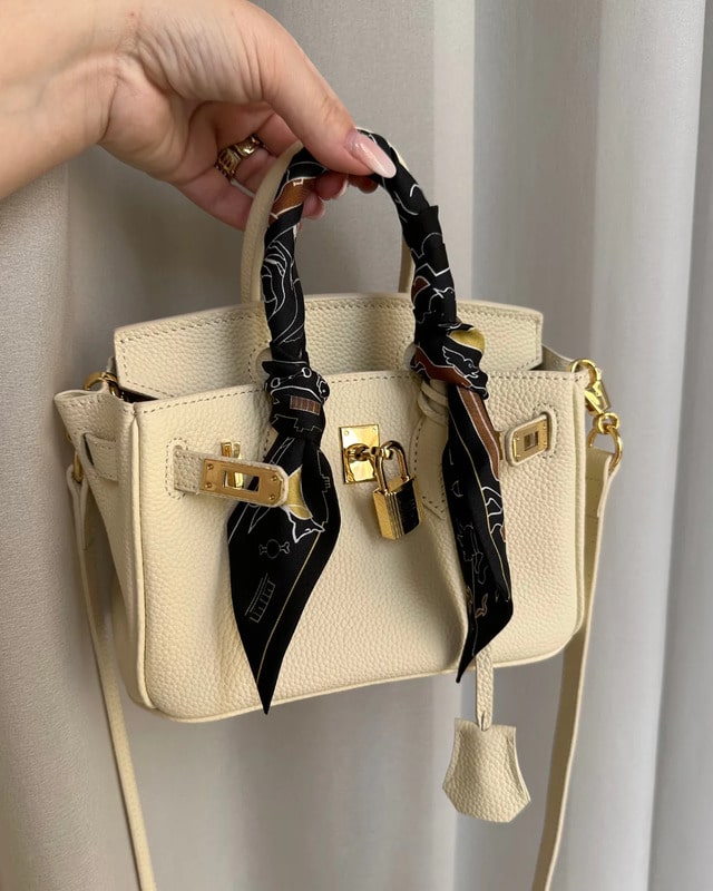 8_5af55351-525c-4d50-9cc6-b40bb7e5218d-min